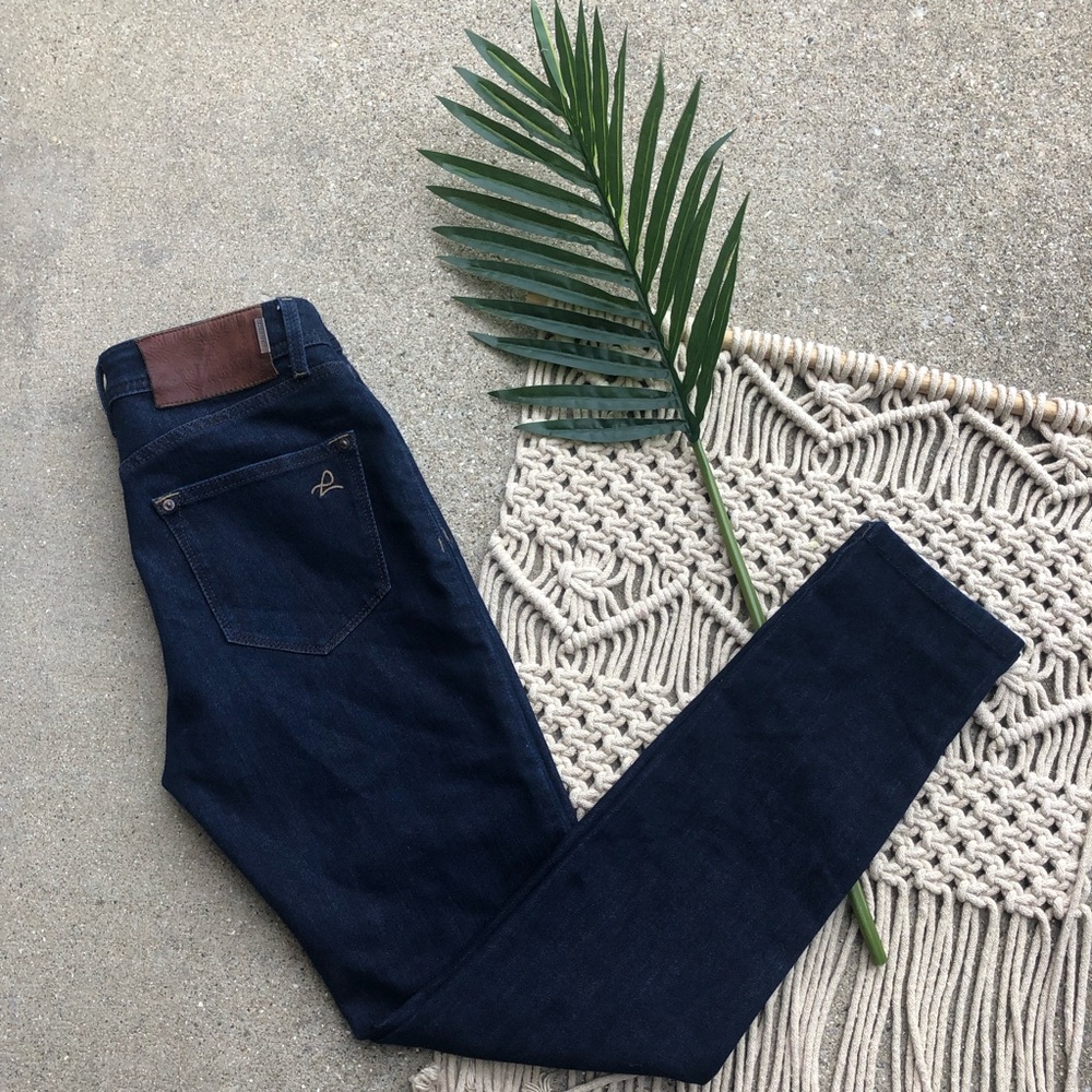 DL1961 Jeans Size 26 - Nina High Rise Skinny